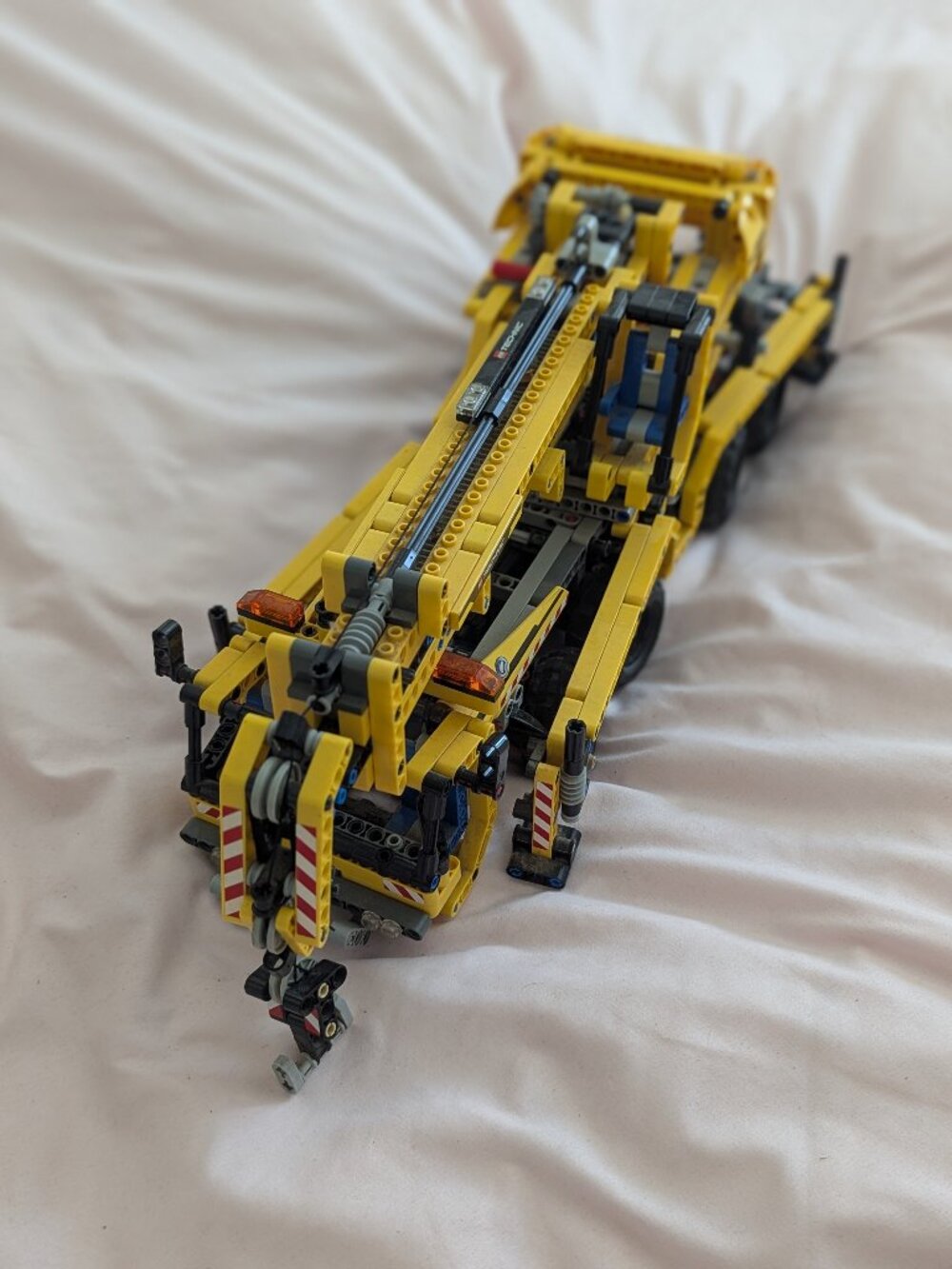 LEGO Technic Yellow MK8053 Mobile Crane Model Set